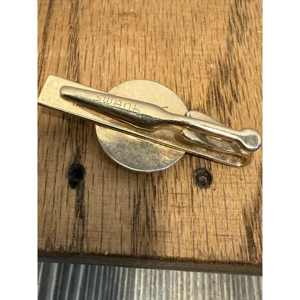 VTG Tie Clip Gold Toned With‎ Cabochan Roman Head